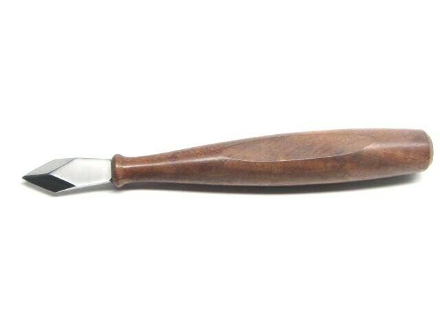 Best Woodturning Tools: Striking Knife with 1-½” Blade